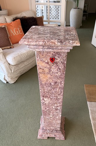 Marble column pillar - column/, pillar/plinth