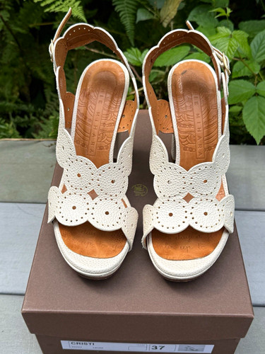 Chie mihara ivory slingback - mihara,