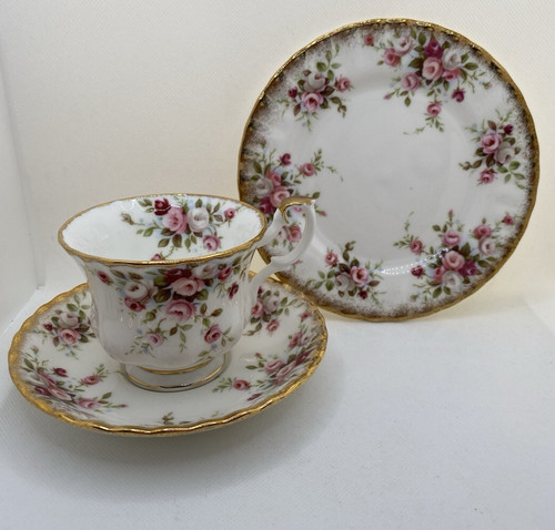 Royal albert cottage garden - albert,