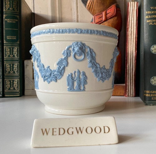 Wedgwood queensware embossed - wedgwood,