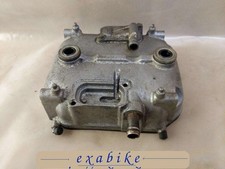 rear cylinder head cover for