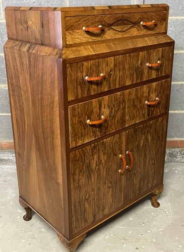 Superb walnut art - superb,