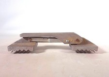 Mini Carpet Stretcher for Pattern Matching and Seam Repair Unbranded, Used