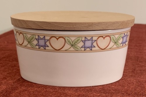 Aynsley new england - england, lidded