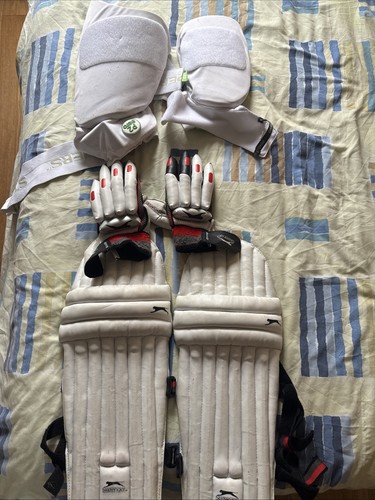 Slazenger youth cricket - youth, pads