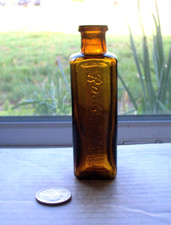 NICE RARE AMBER SQUARE DRUGGIST EMBOSSED, BOOTS CASH CHEMISTS