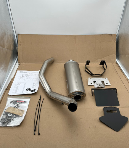 Suzuki gsxr1000 exhaust - gsxr1000,