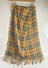 Burberrys Of London Scarf Beige 100% Lambswool Nova Check Unisex