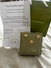 Van Cleef & Arpeals Set