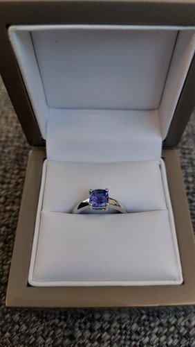 18k white gold cushion cut - 18k,