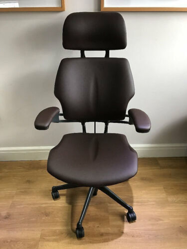 Chocolate leather humanscale - chocolate,