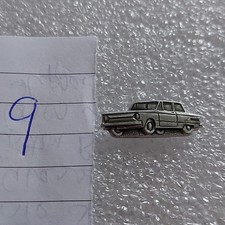 Vintage Car Metal Pin Lapel