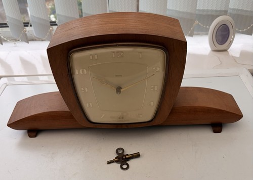 Vintage 1950s 60s - vintage, smiths