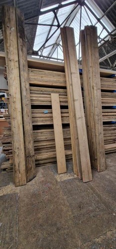 Dry reclaimed scaffold - dry, boards