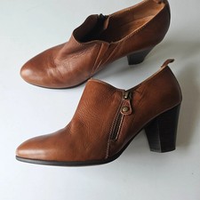 41 Hispanitas high heel shoes