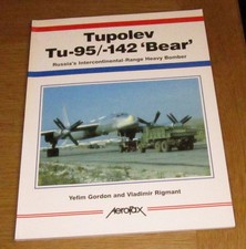 Tupolev Tu-95/ -142 'Bear'
