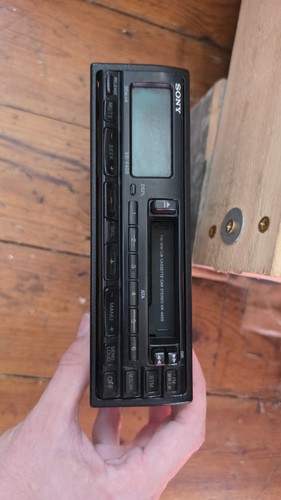 Sony 4409 car radio - xr-4409,