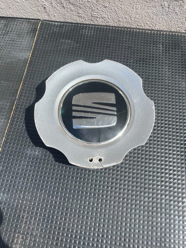 Seat leon alloy wheel - seat, centre