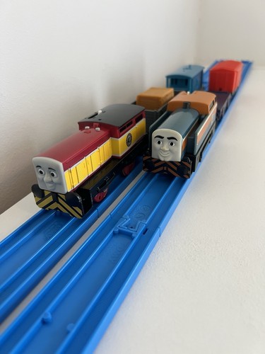Tomy trackmaster dart and - trackmaster,
