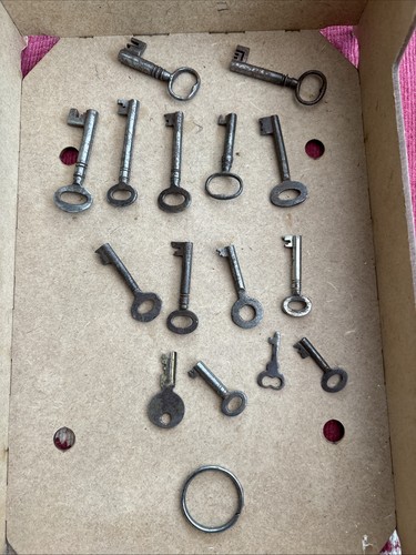 Selection vintage keys - selection,