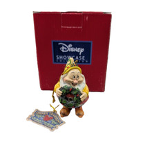 Happy Snow White Hanging