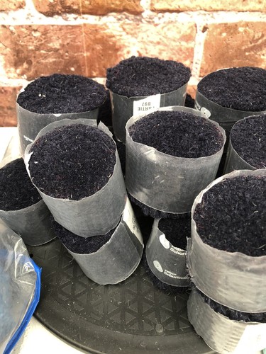 Rug making wool rolls - making,