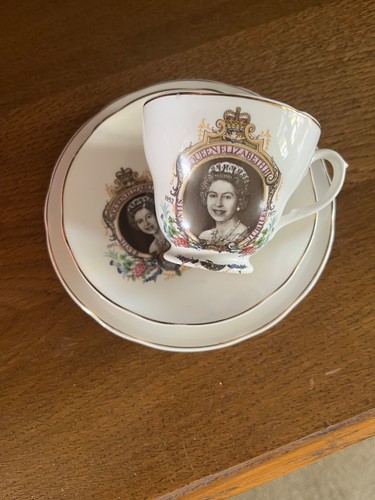 Queen elizabeth silver - queen,