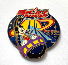 Disney Pin Badge Space Mountain - Mickey Rocket Ship