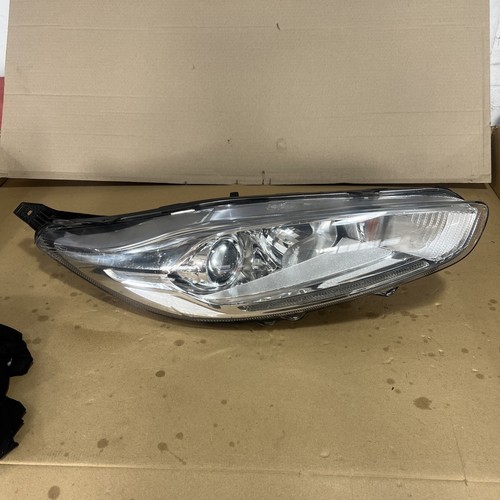Ford fiesta door - ford, 5