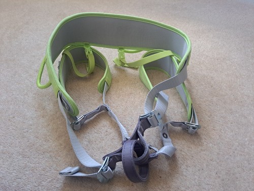 Petzl corax climbing harness - corax,
