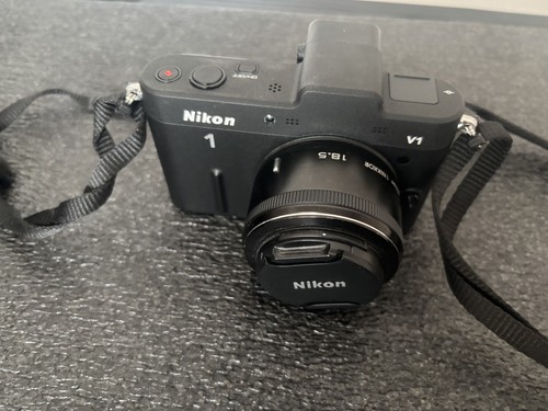 Nikon with lens - with, 18.5