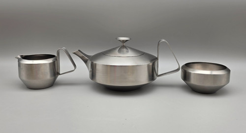 Tea pot jug and - tea,