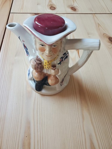 Tony wood small teapot - wood,