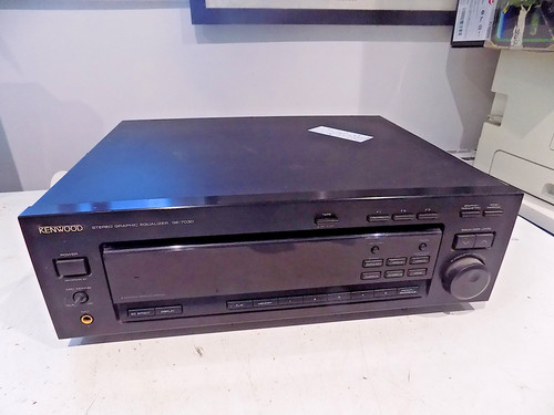 Kenwood 7030 stereo graphic - stereo,