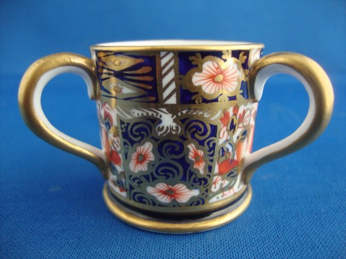 Antique royal crown - royal,