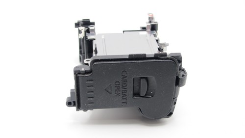 Canon sx50 battery chamber - canon,