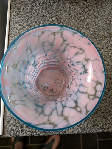 Vintage art glass vase - vintage,