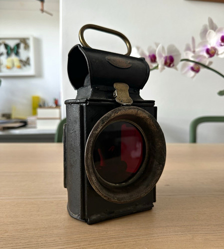 303 railway train - train, lamp