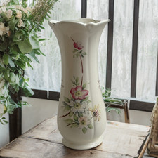 Royal Winton 'Dog Roses' Vase