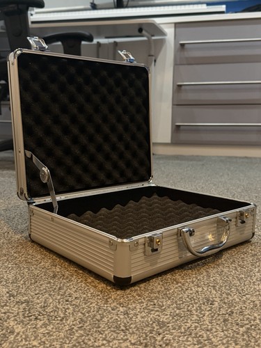 Guitar pedal portable case - guitar,
