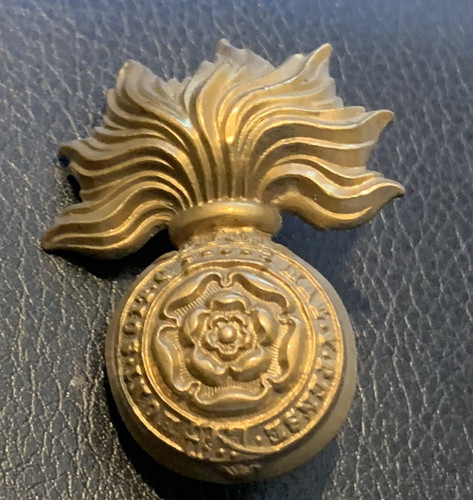 Royal fusiliers cap badge - cap,