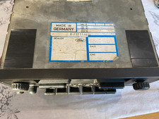 Ford  SRT 32 P car radio