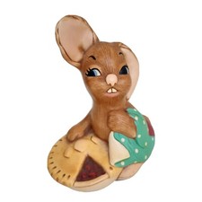 Pendelfin Pie Face Hand Painted Figurine Made In England Decor Rabbit