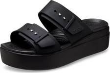 Crocs Brooklyn Buckle Low