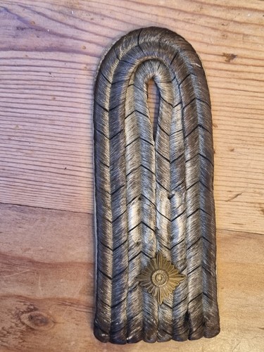 Ww1 german officer shoulder - ww1,