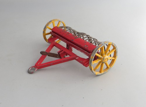 Vintage dinky toys - vintage, meccano