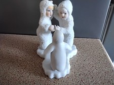 Like Snowbabies ?with Penguin