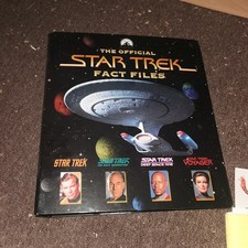 THE OFFICIAL STAR TREK FACT