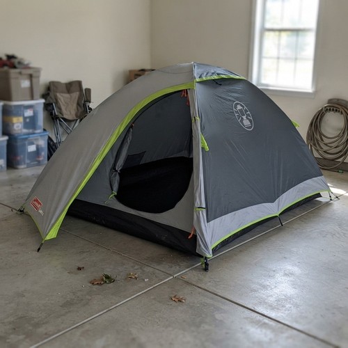 Coleman darwin tent - darwin, 2