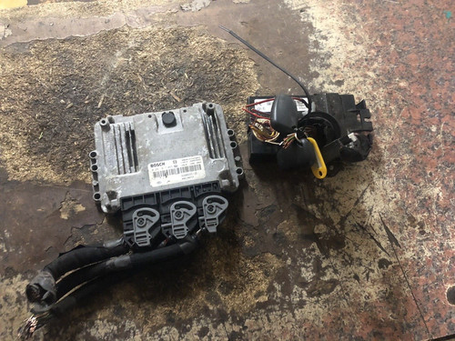 Engine ecu 0281017065 - 2.0,